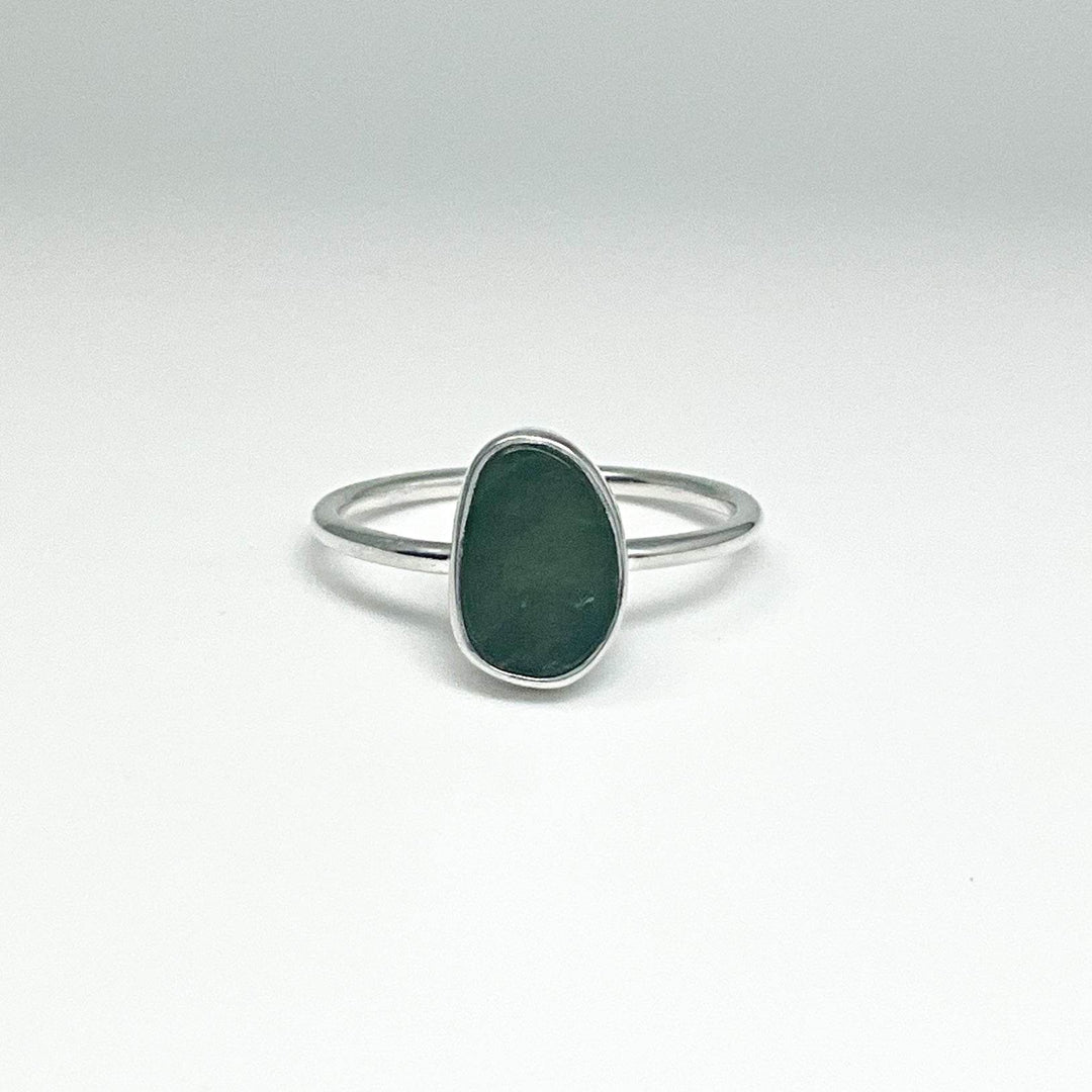 Canadian Jade Ring - Rocks and Gems Canada