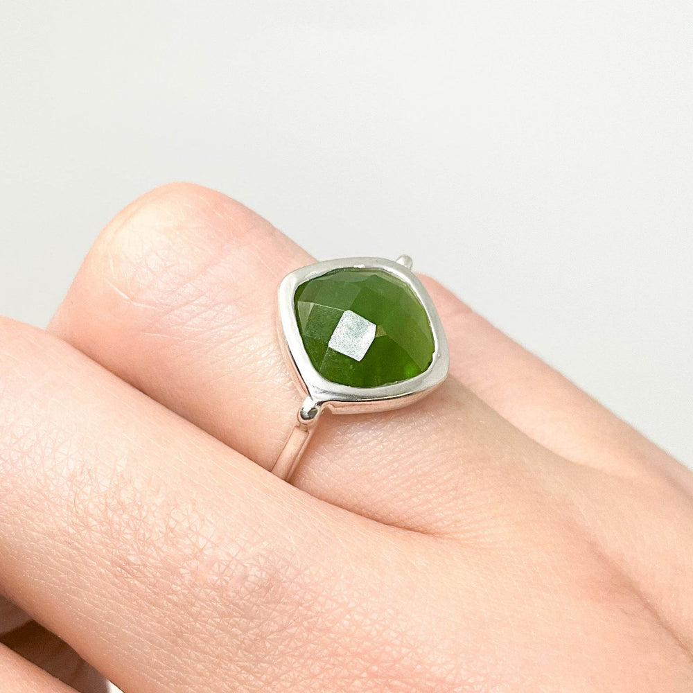 Canadian Jade Ring - Rocks and Gems Canada