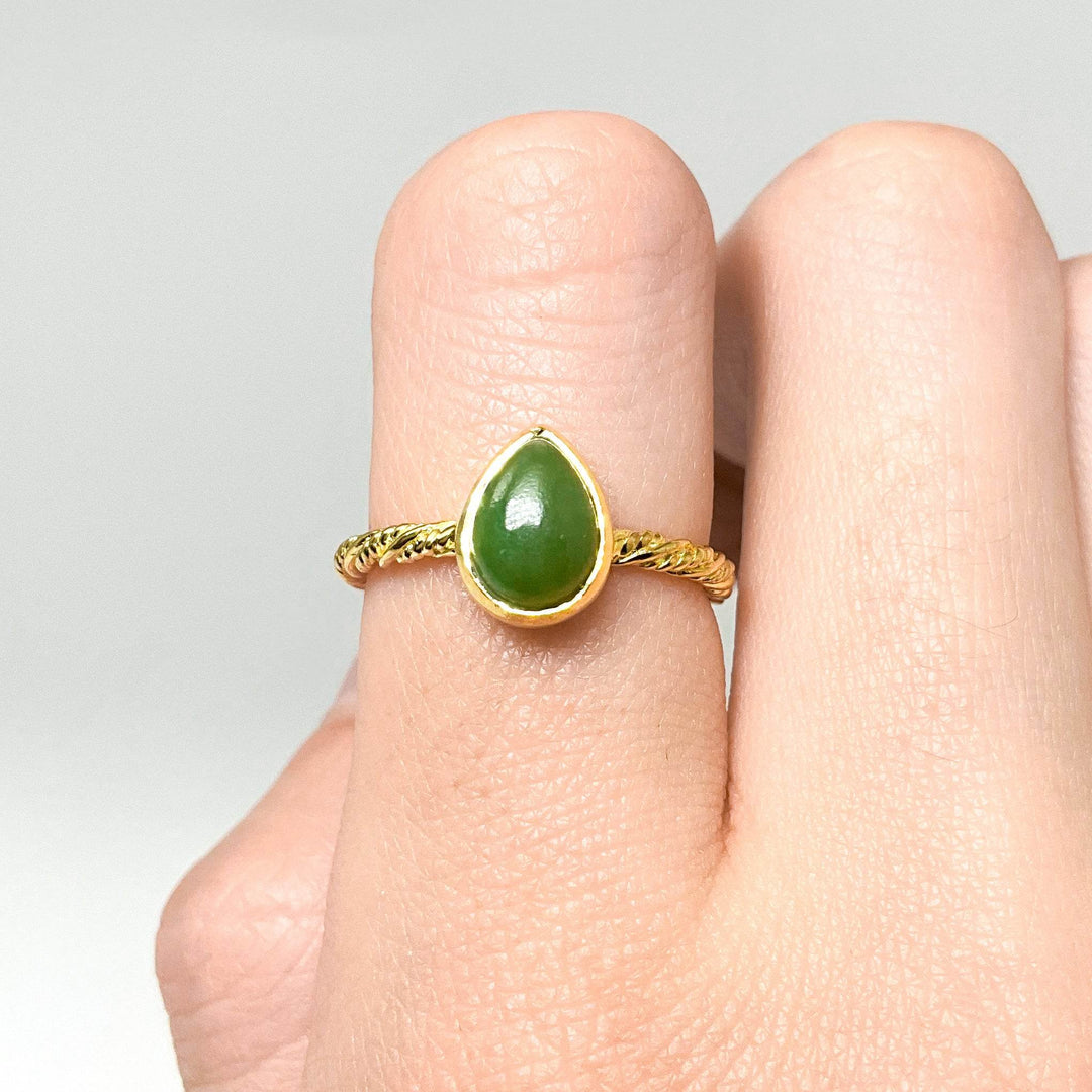Canadian Jade Ring - Rocks and Gems Canada