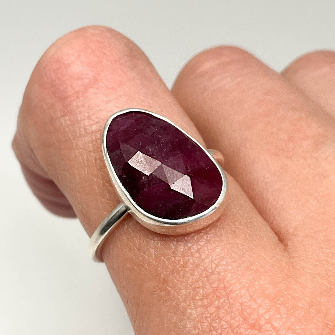 Ruby Ring - Rocks and Gems Canada