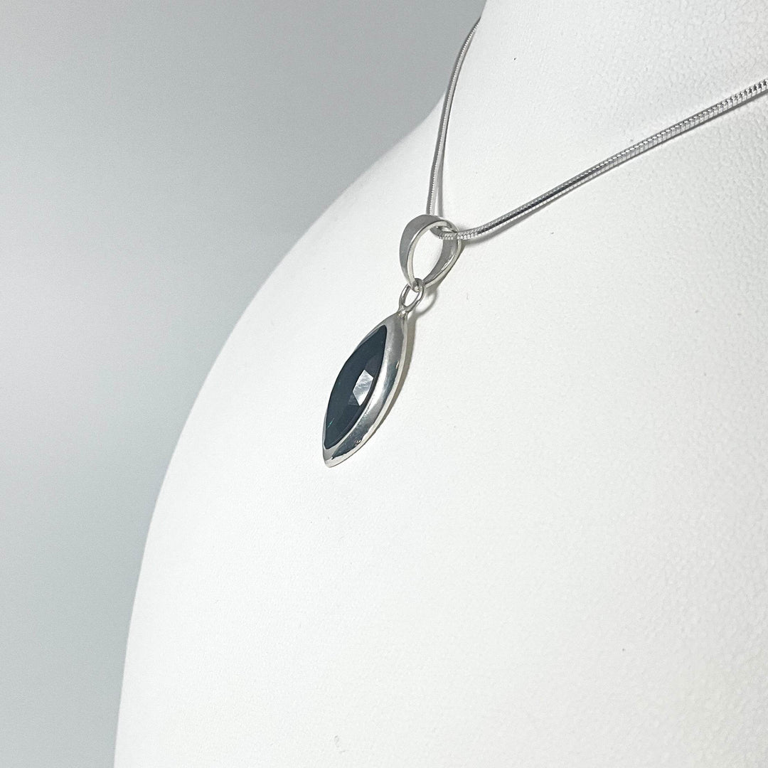 Alberta Ammolite Pendant - Rocks and Gems Canada