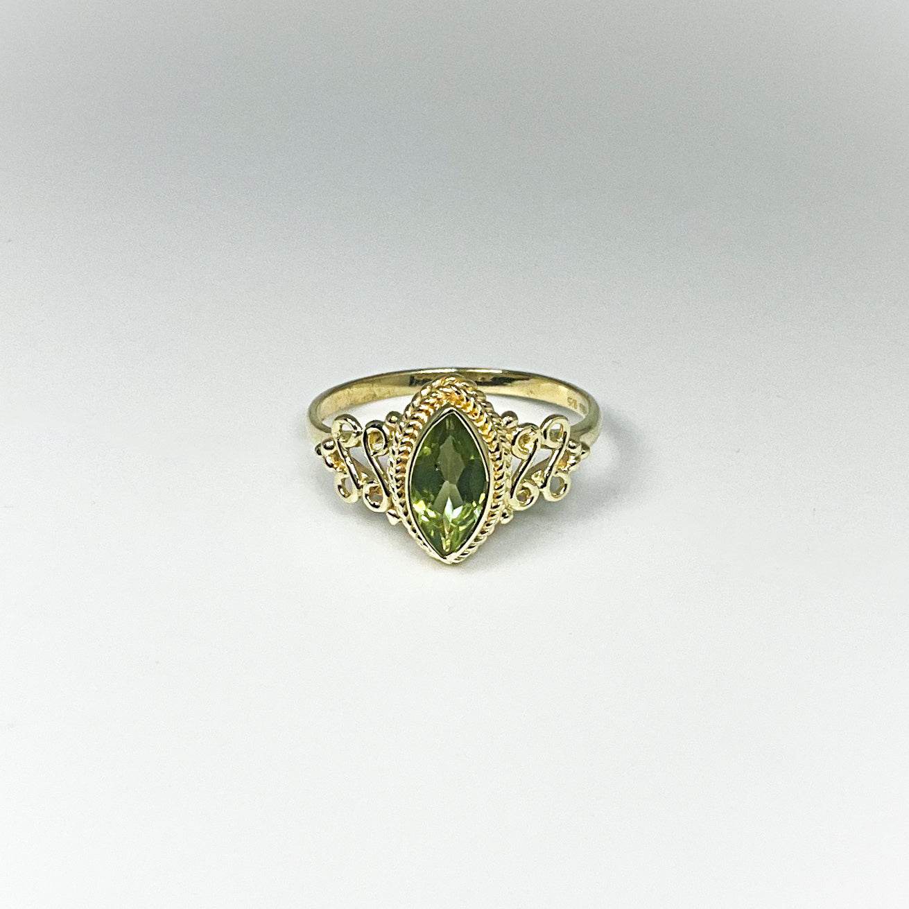 Peridot Ring - Rocks and Gems Canada