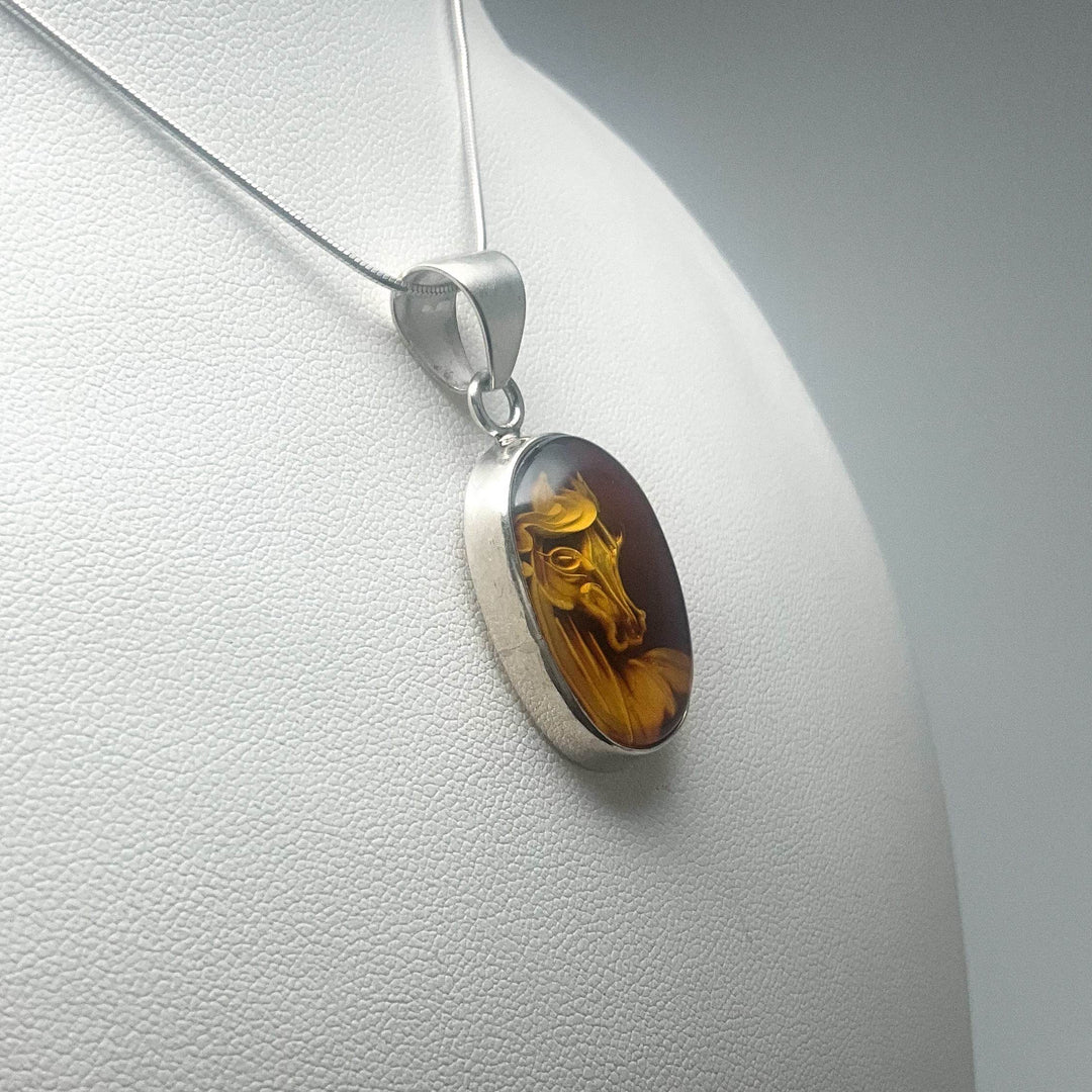 Amber Cameo Horse Pendant - Rocks and Gems Canada