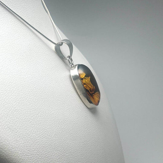 Amber Cameo Horse Pendant - Rocks and Gems Canada