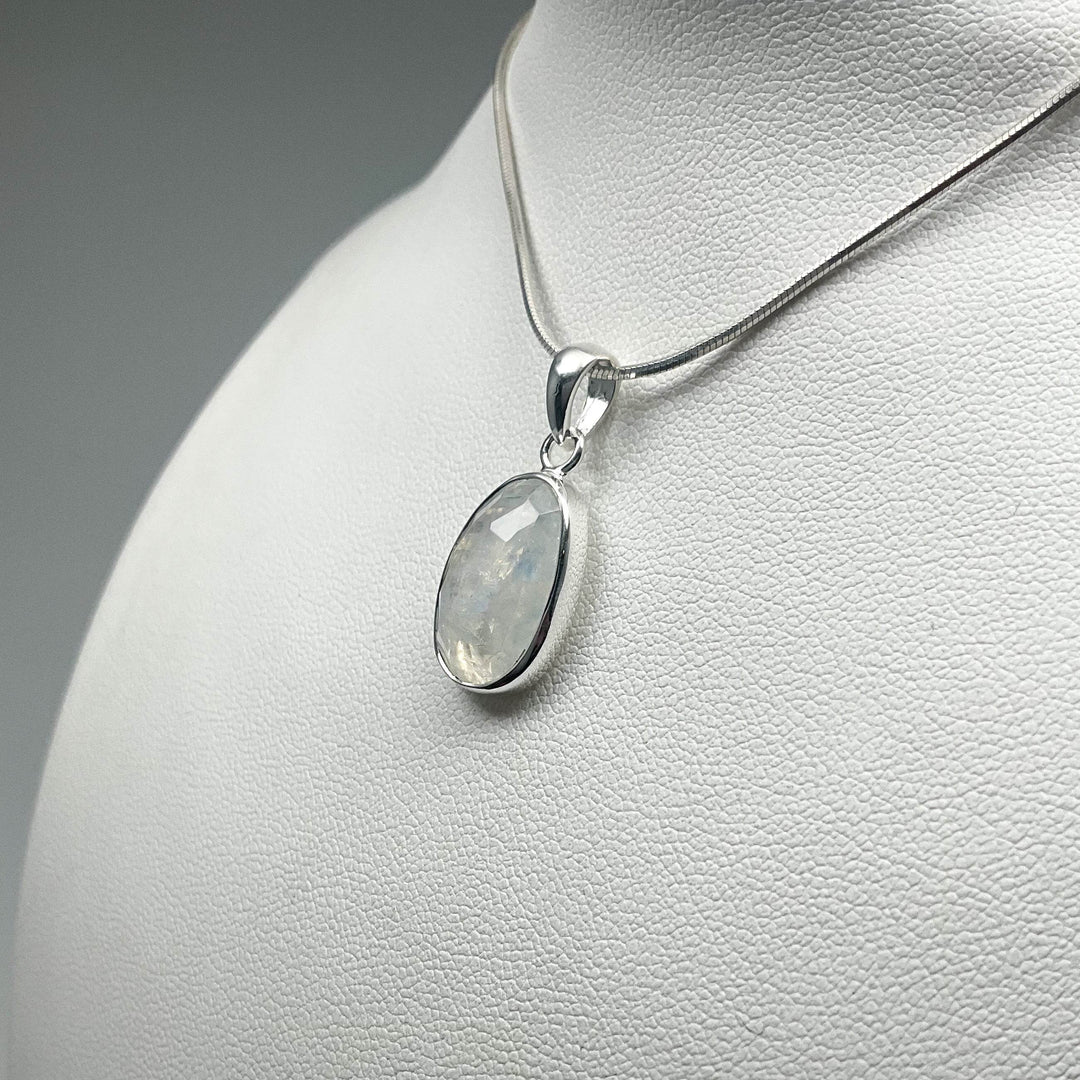 Rainbow Moonstone Pendant - Rocks and Gems Canada
