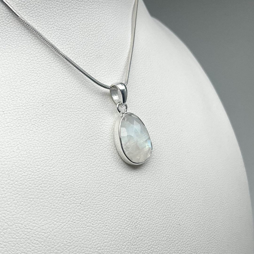 Rainbow Moonstone Pendant - Rocks and Gems Canada