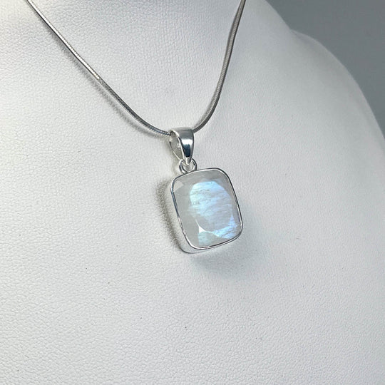 Rainbow Moonstone Pendant - Rocks and Gems Canada