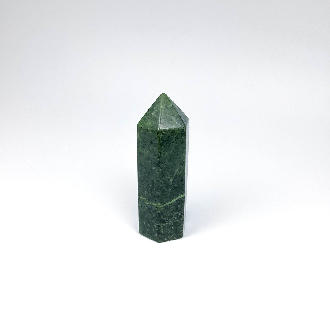 Canadian Jade Point - Rocks and Gems Canada