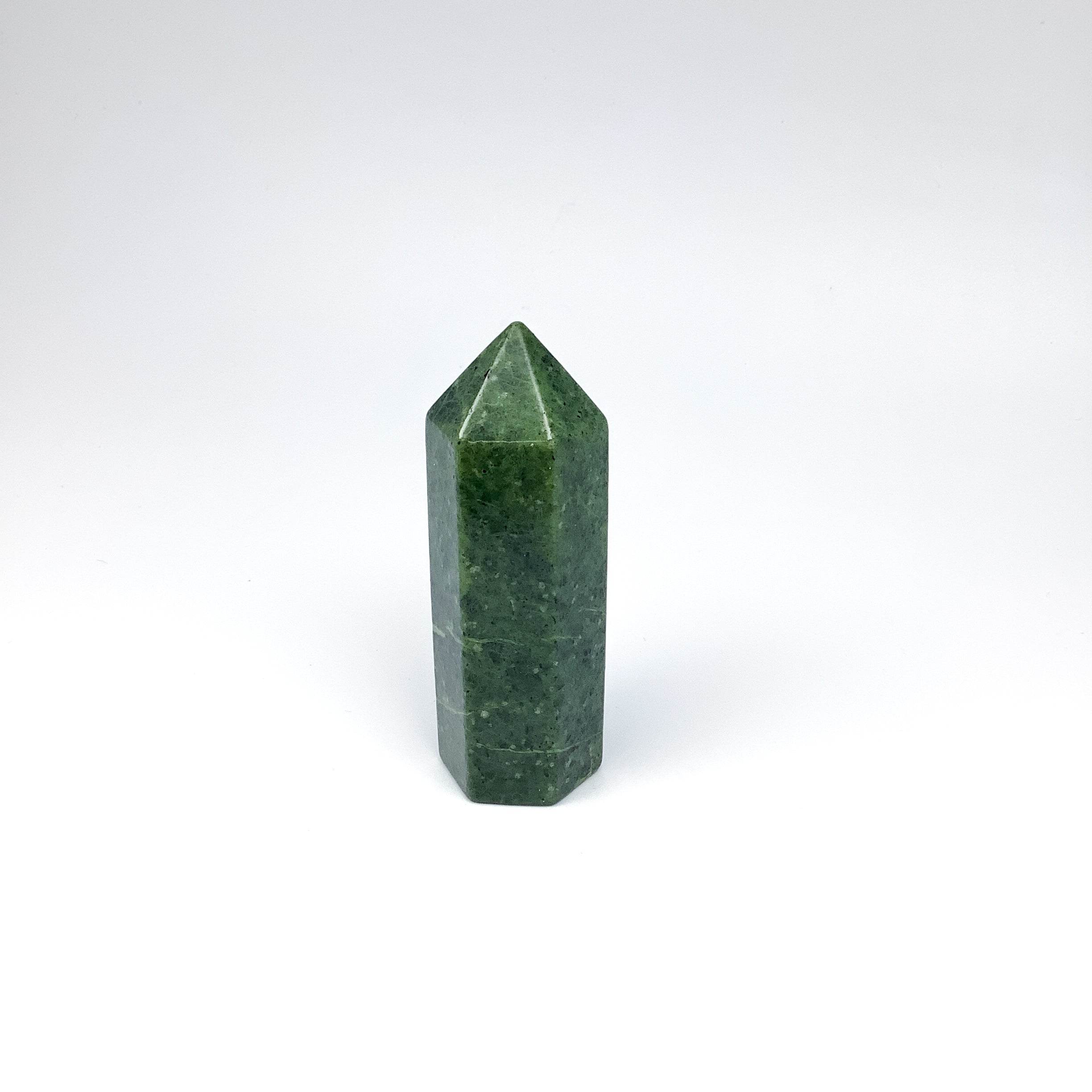 Canadian Jade Point - Rocks and Gems Canada