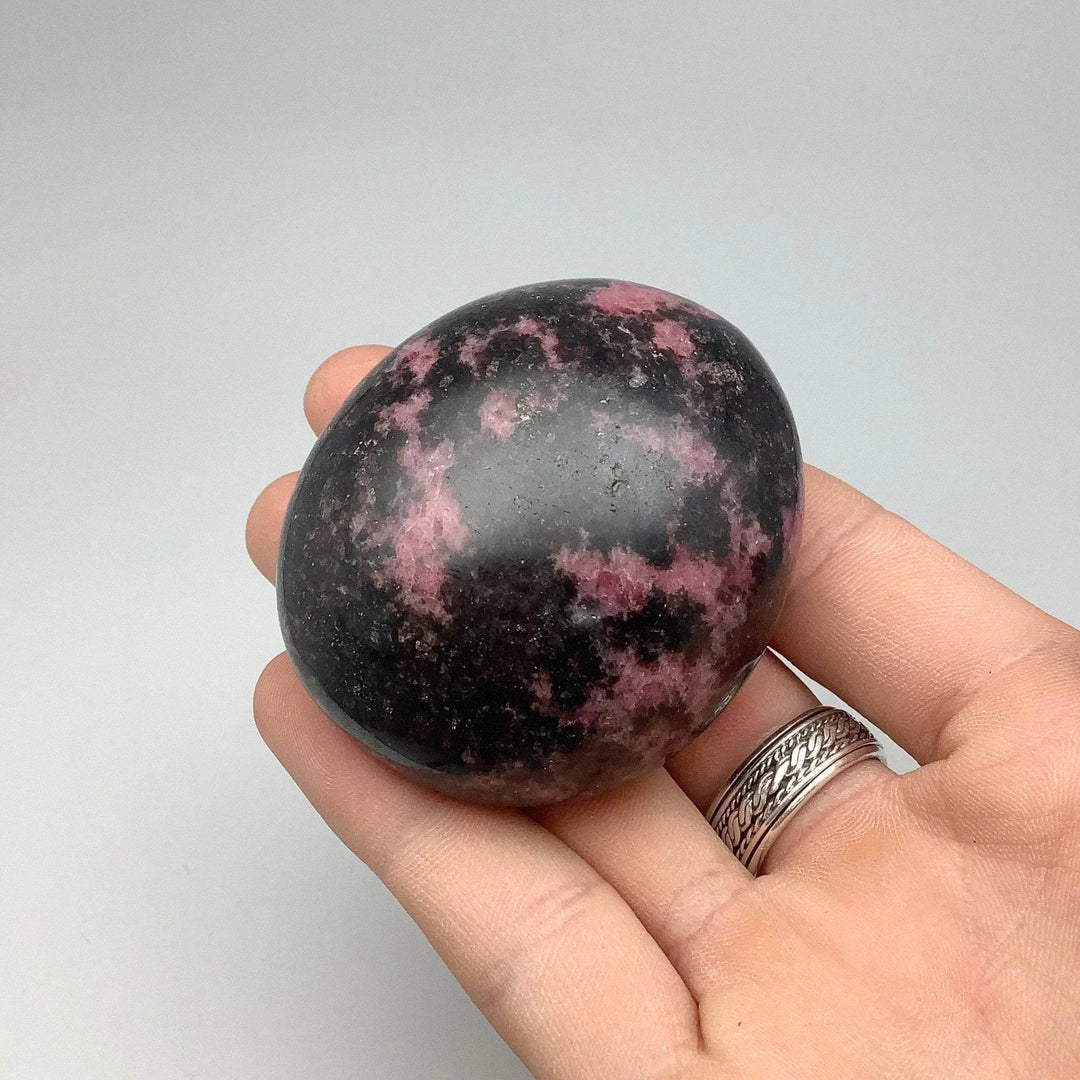 Rhodonite Tumble - Rocks and Gems Canada
