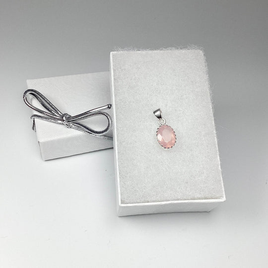 Rose Quartz Pendant - Rocks and Gems Canada