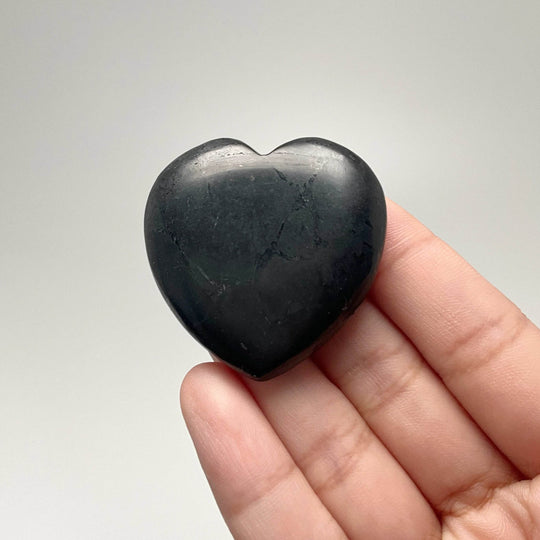 Shungite Heart - Rocks and Gems Canada