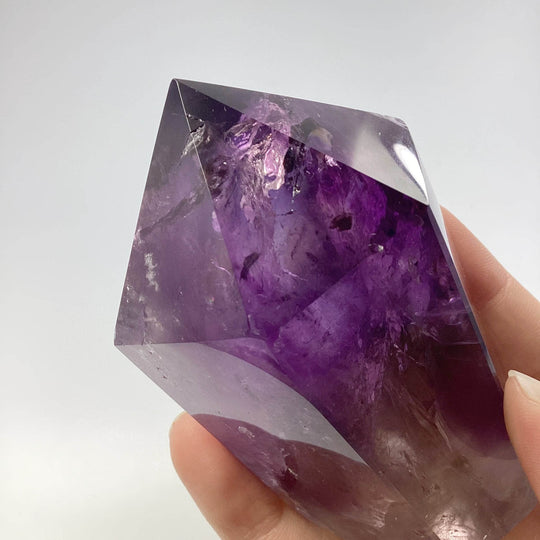 Amethyst Point - Rocks and Gems Canada