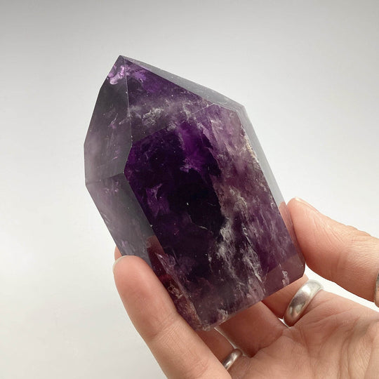 Amethyst Point - Rocks and Gems Canada