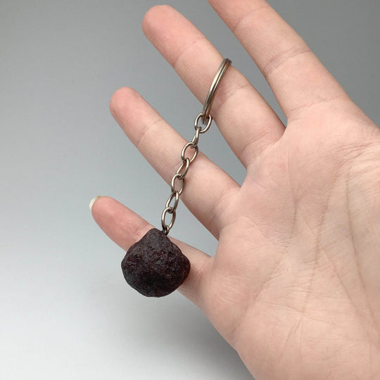 Rough Garnet Keychain - Rocks and Gems Canada