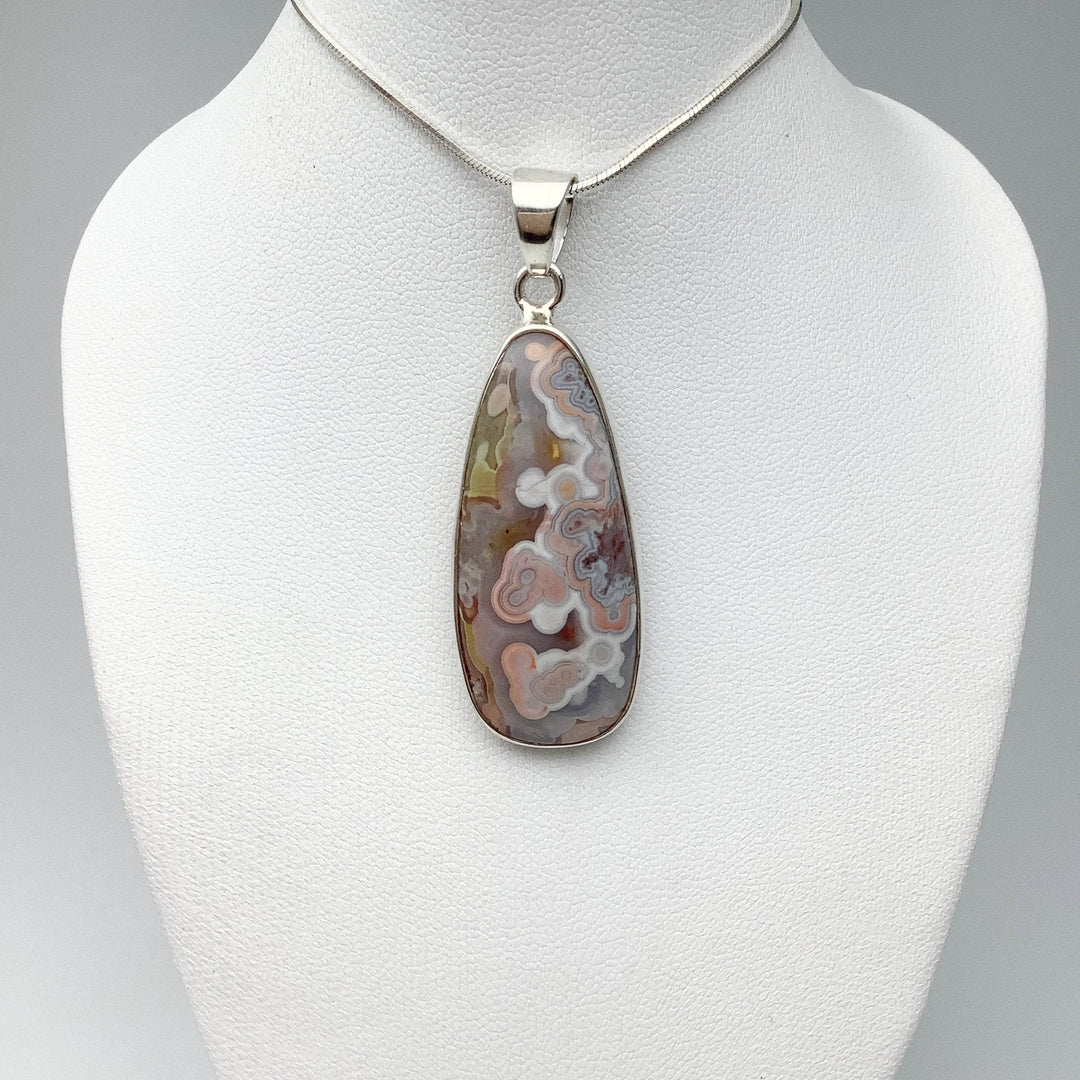 Laguna Agate Pendant - Rocks and Gems Canada