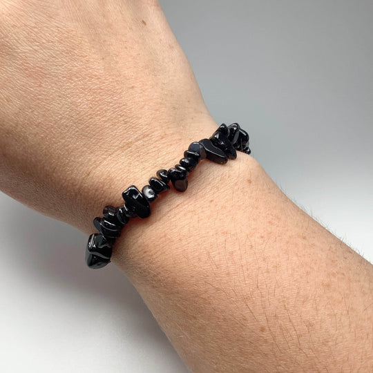 Black Agate Chip Beaded Bracelet - Rocks and Gems Canada