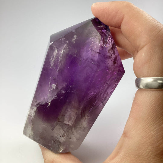 Amethyst Point - Rocks and Gems Canada