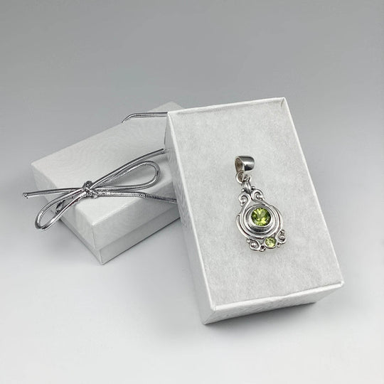Peridot Pendant - Rocks and Gems Canada