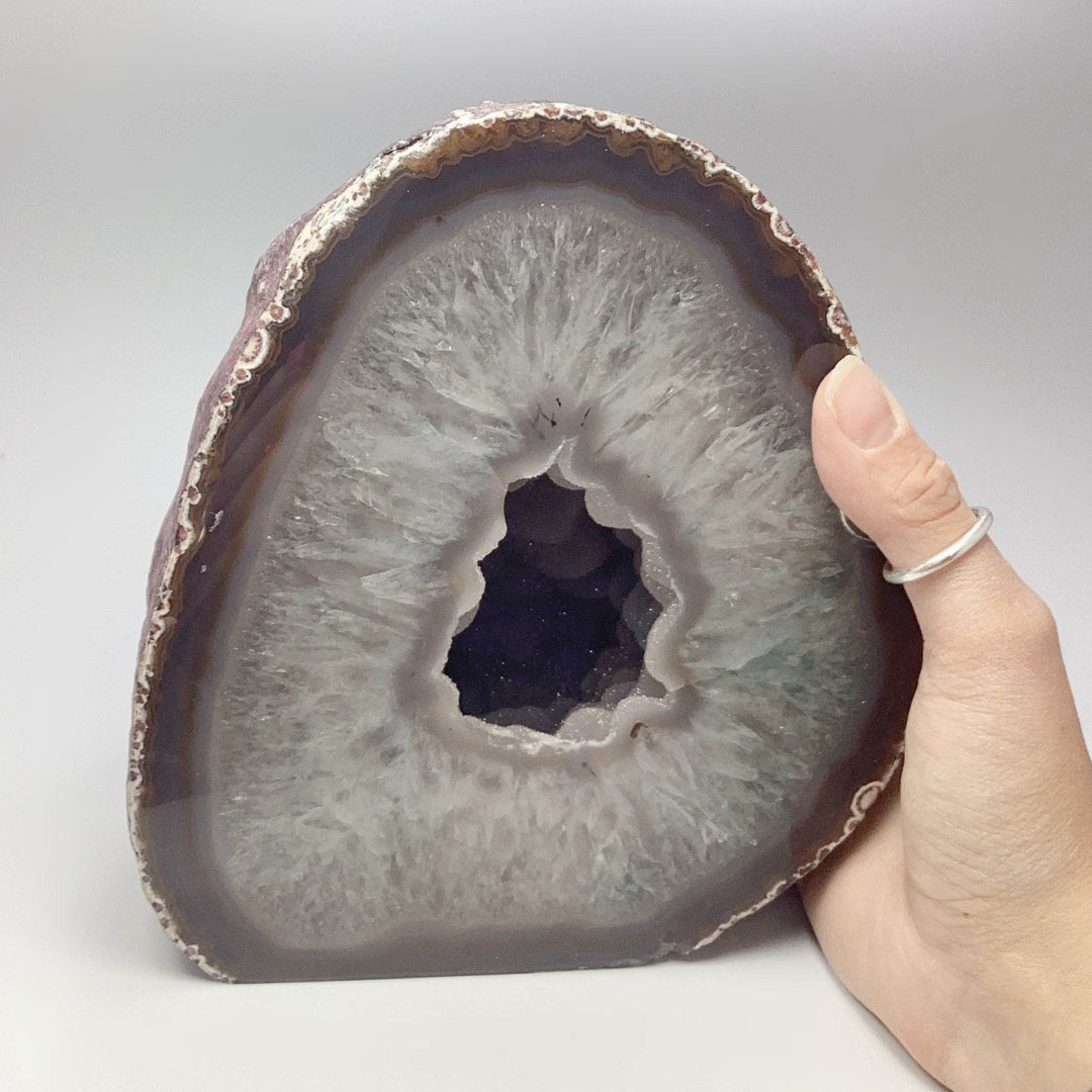 Large Natural Agate Geode - Rocks and Gems Canada
