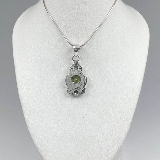 Peridot Pendant - Rocks and Gems Canada