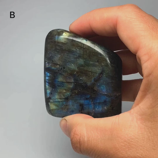 Labradorite Stand Up
