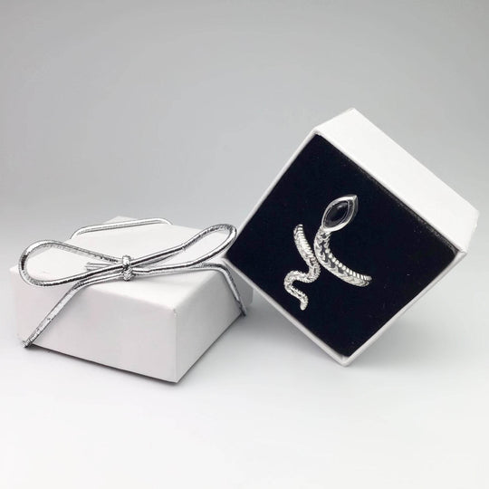 Black Onyx Snake Ring - Rocks and Gems Canada