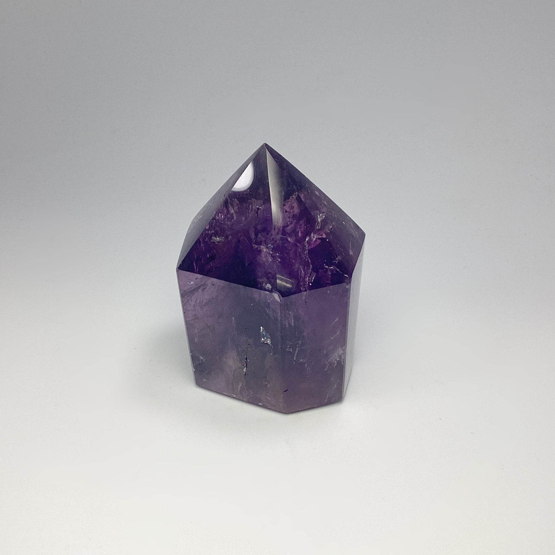 Amethyst Point - Rocks and Gems Canada