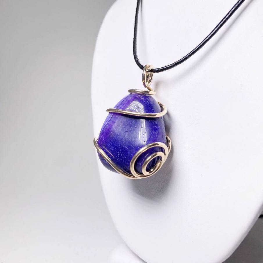 Wire Wrap Pendant - Gold Plated - Rocks and Gems Canada