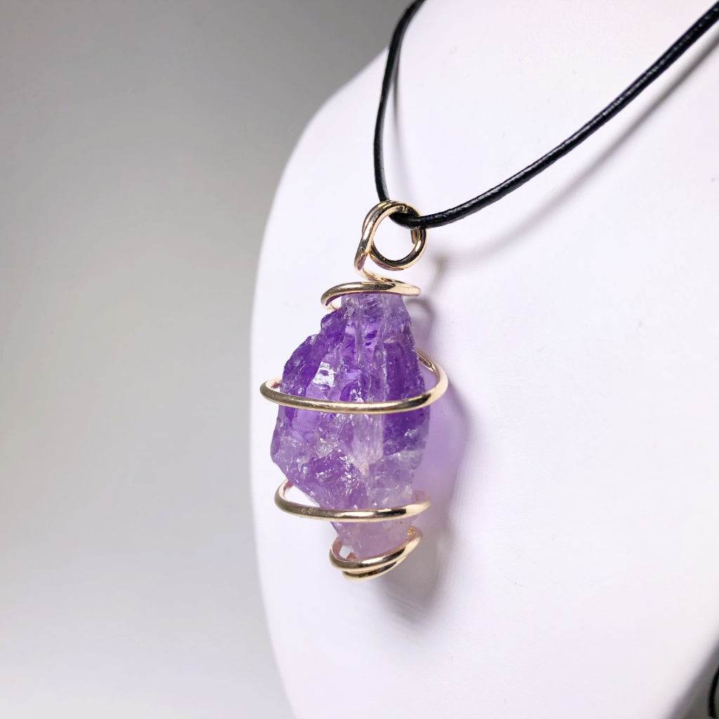 Wire Wrap Pendant - Gold Plated - Rocks and Gems Canada