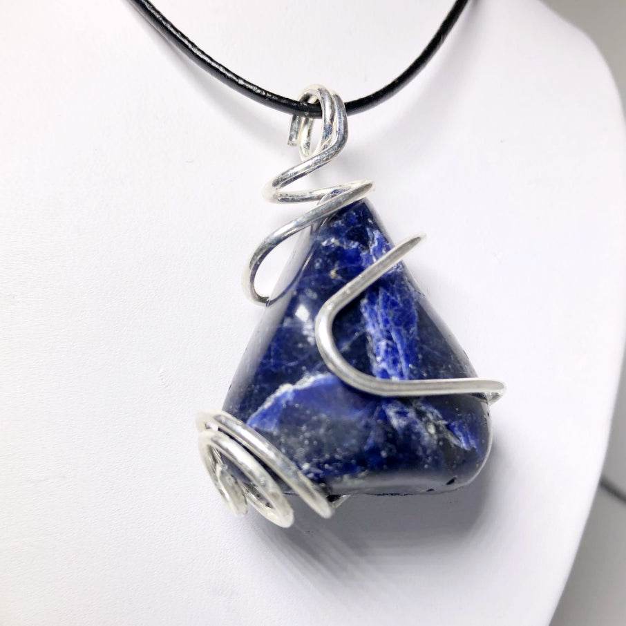 Wire Wrap Pendant - Silver Plated - Rocks and Gems Canada