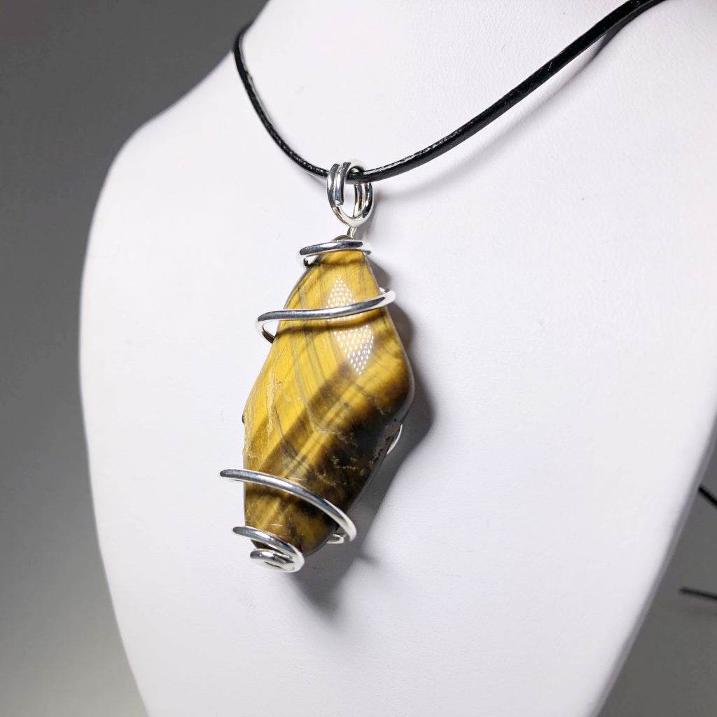 Wire Wrap Pendant - Silver Plated - Rocks and Gems Canada