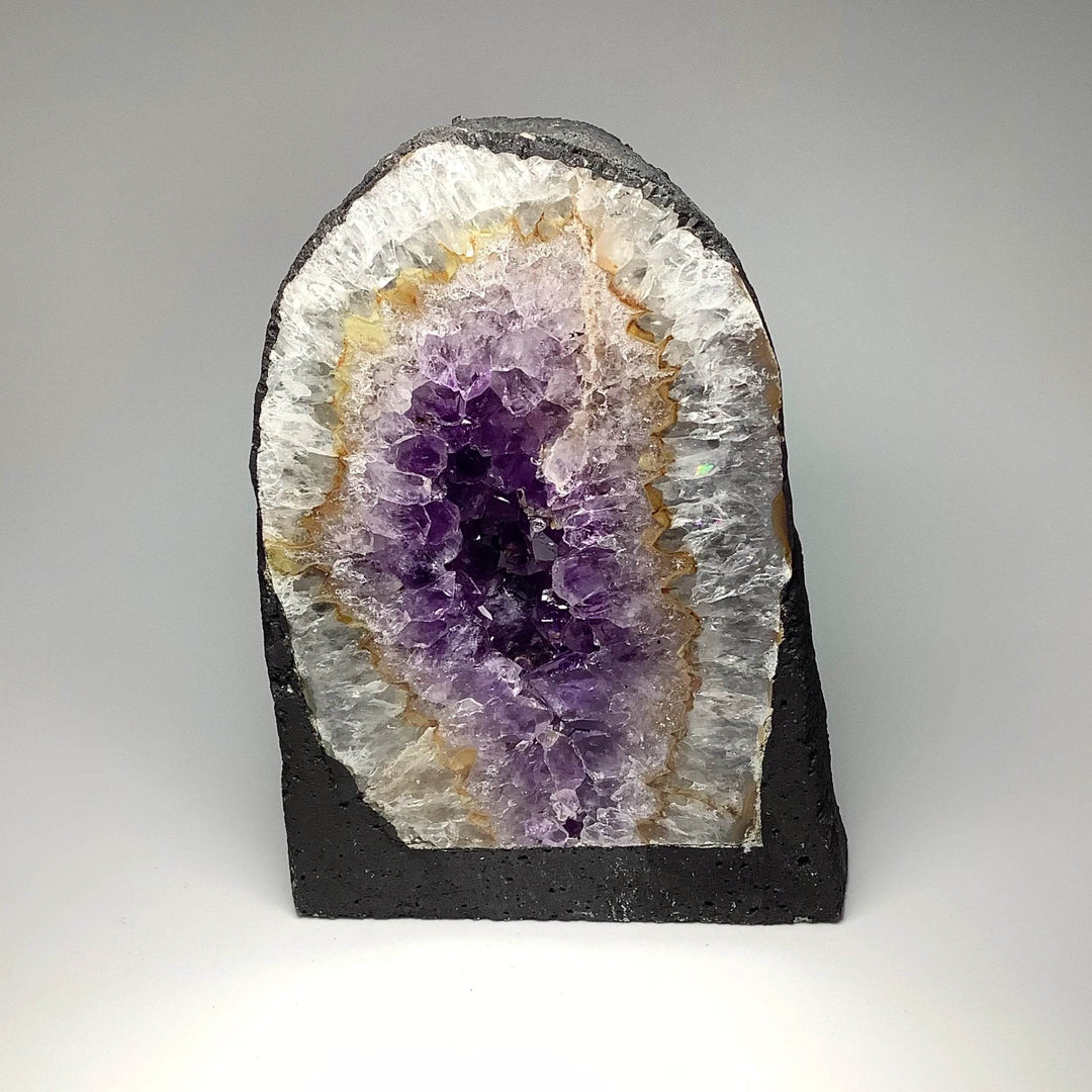 Small Amethyst Geode - Rocks and Gems Canada