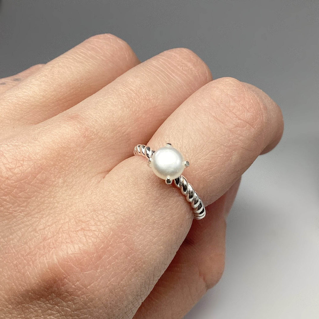Freshwater Pearl Ring - Rocks and Gems Canada