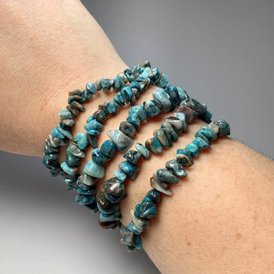 Blue Crazy Lace Agate Chip Beaded Bracelet - Rocks and Gems Canada