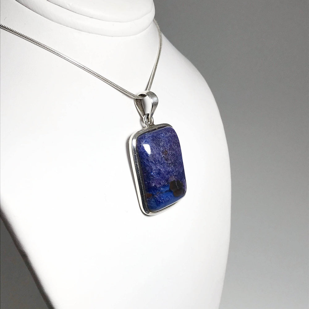 Sugilite Pendant - Rocks and Gems Canada