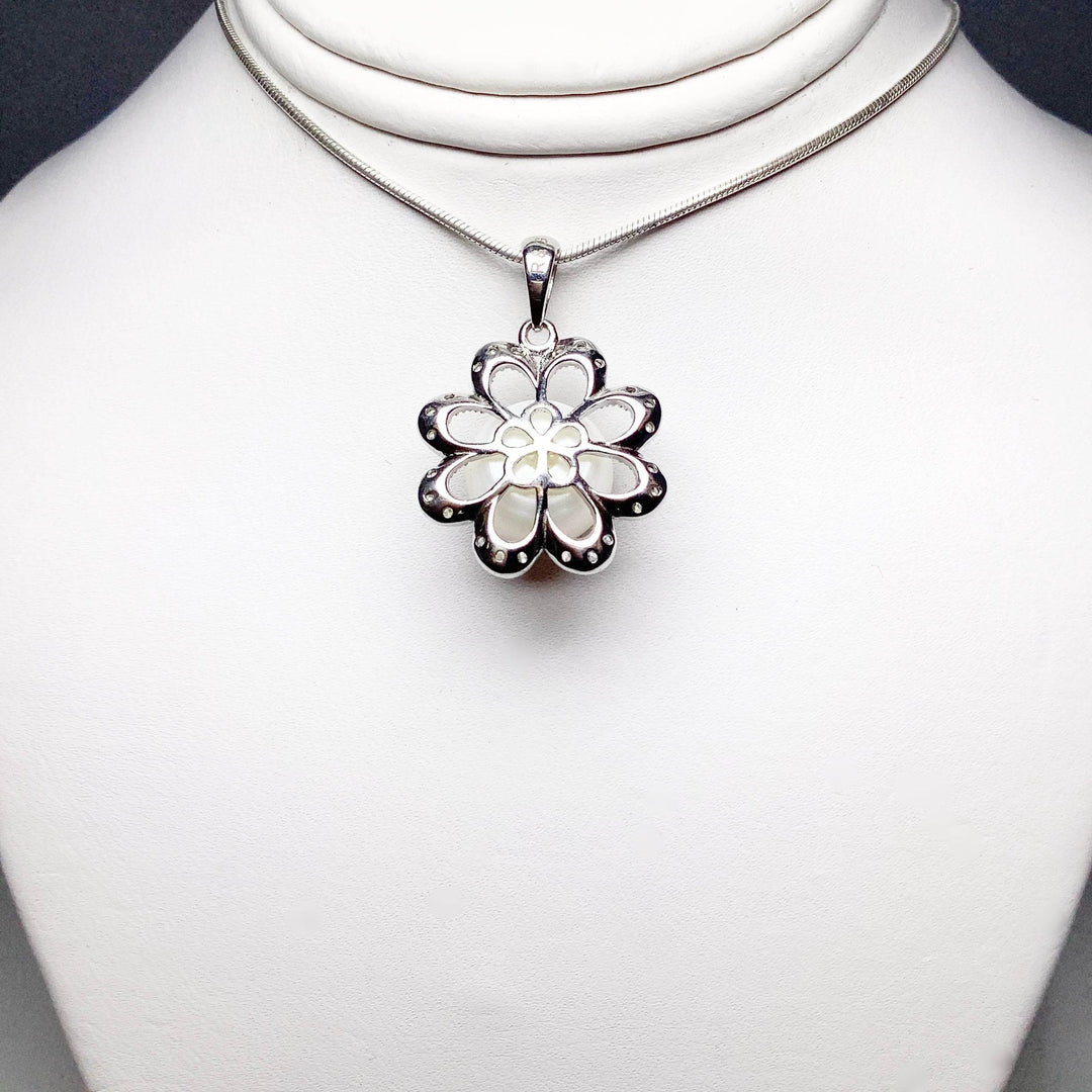 Pearl Pendant - Rocks and Gems Canada