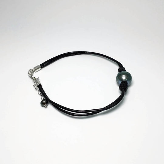 Black Pearl Bracelet - Rocks and Gems Canada