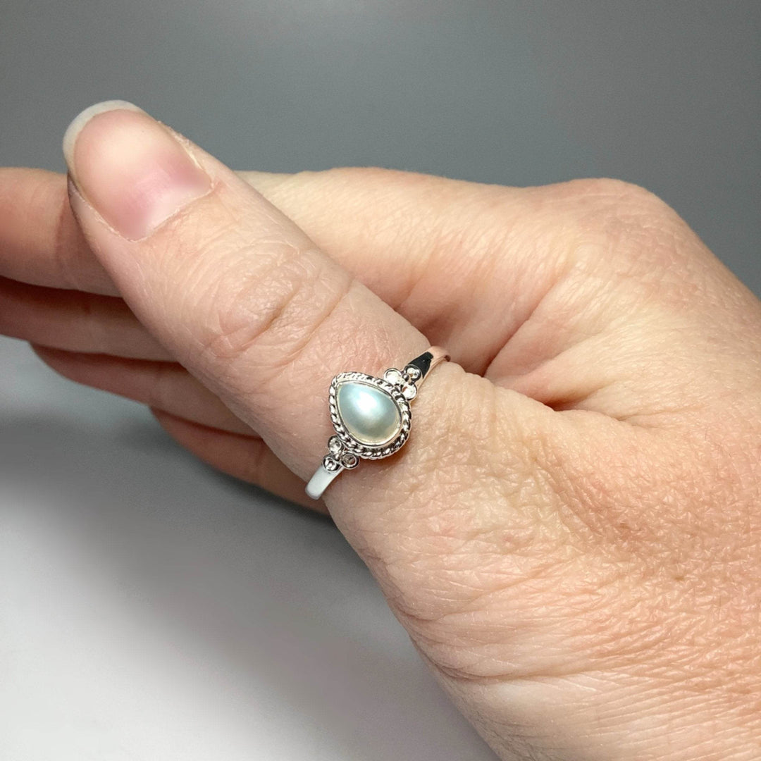 Freshwater Pearl Ring - Rocks and Gems Canada