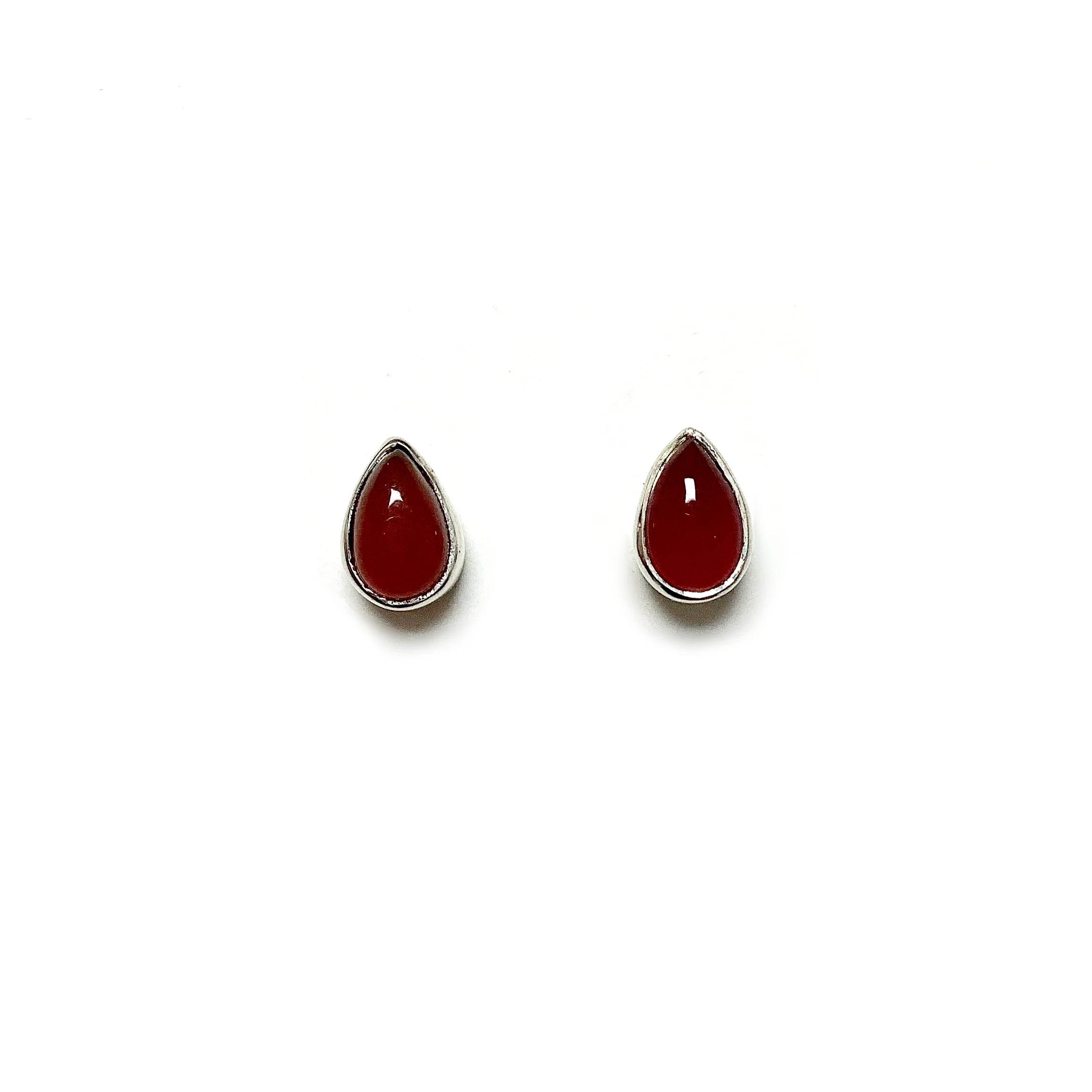 Carnelian Agate Stud Earrings - Rocks and Gems Canada