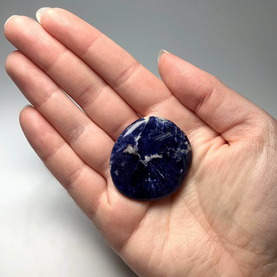 Sodalite Touch Stone - Rocks and Gems Canada