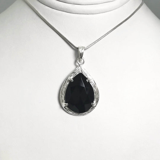 Black Onyx Pendant - Rocks and Gems Canada
