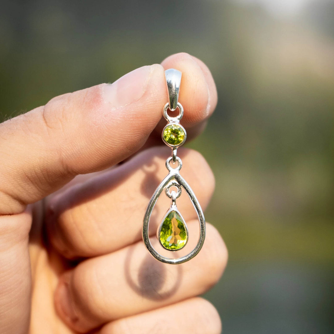 Peridot Pendant - Rocks and Gems Canada