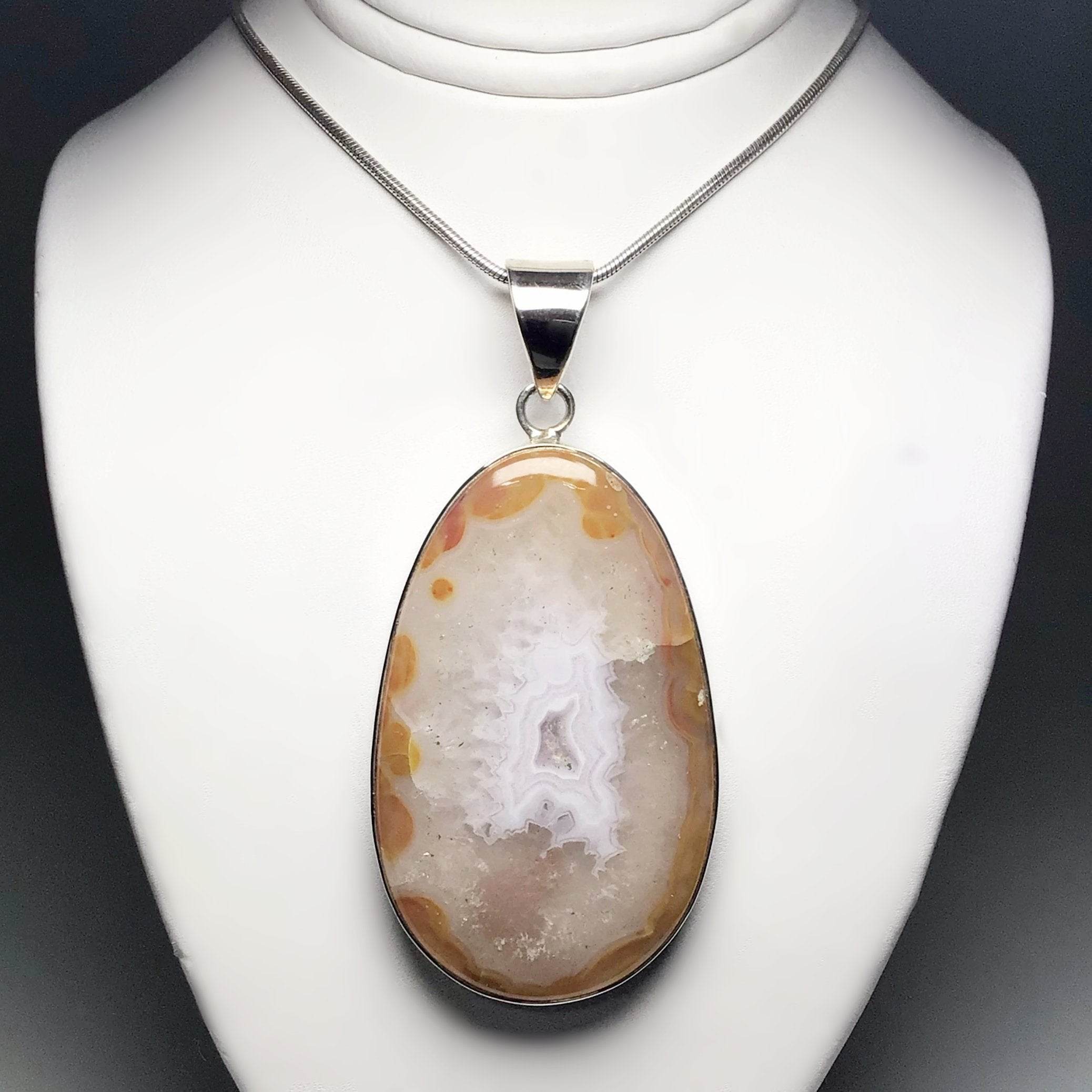 Laguna Agate Pendant - Rocks and Gems Canada