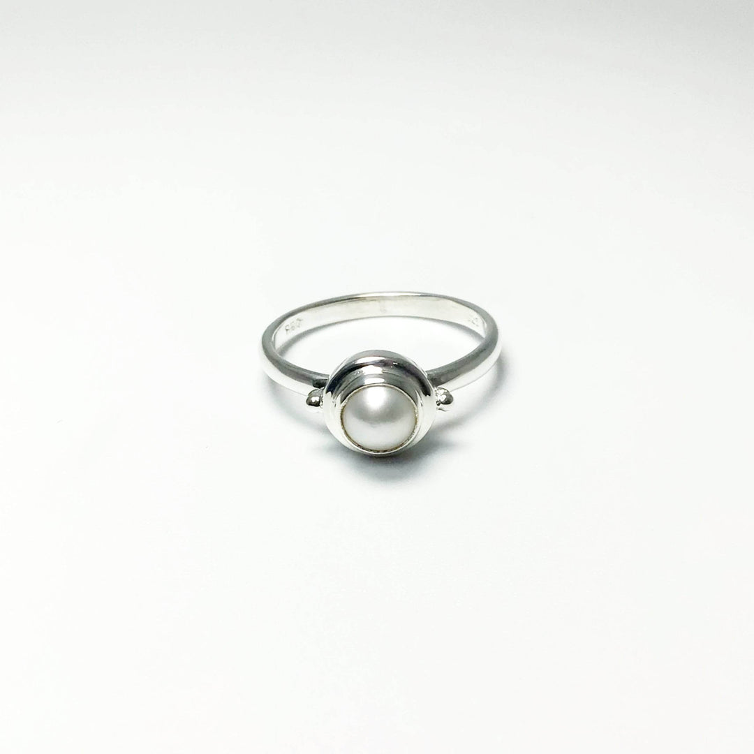 Freshwater Pearl Ring - Rocks and Gems Canada