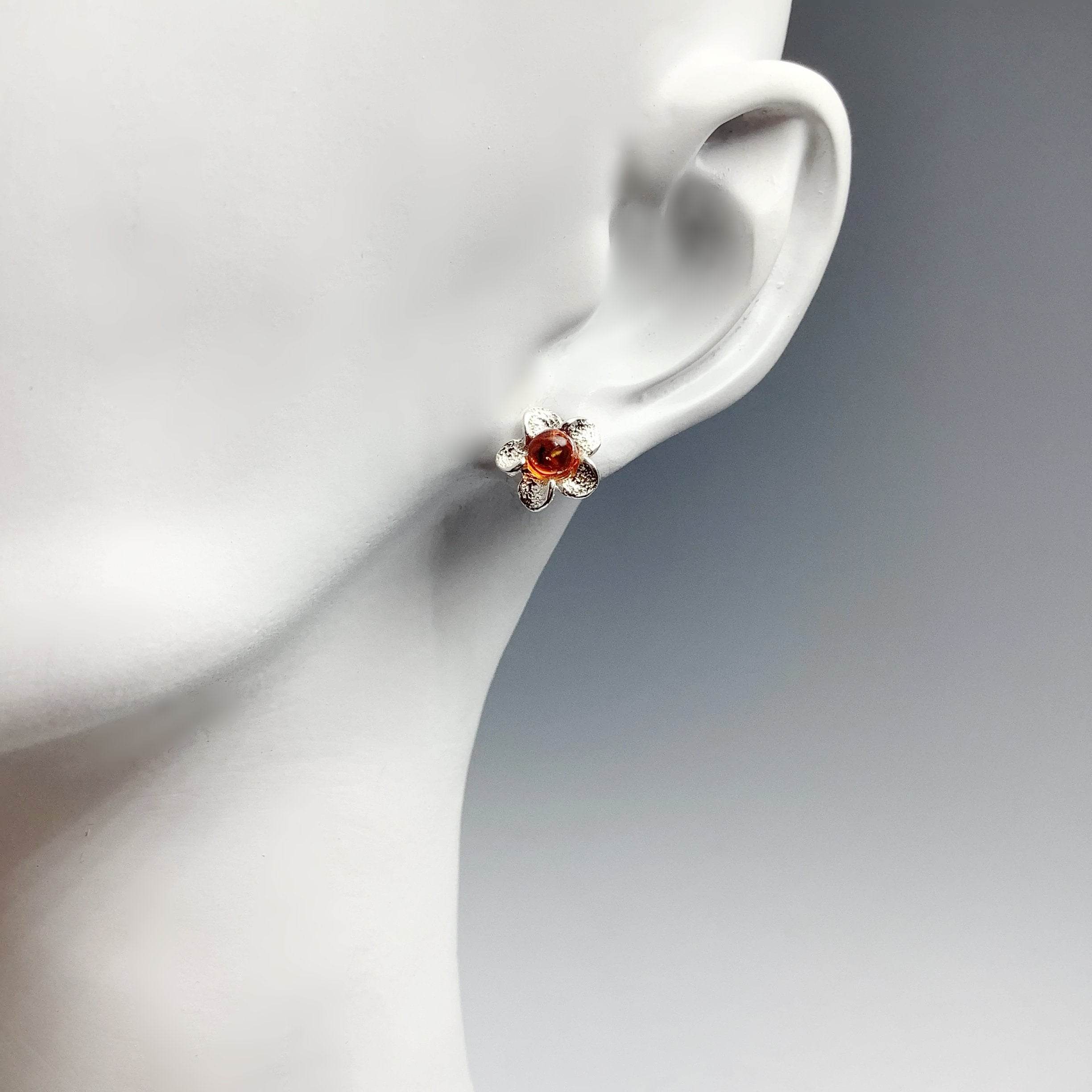 Cognac Amber Flower Stud Earrings - Rocks and Gems Canada