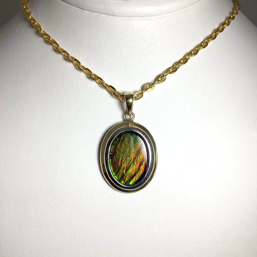 Alberta Ammolite 14K Gold Pendant - Rocks and Gems Canada
