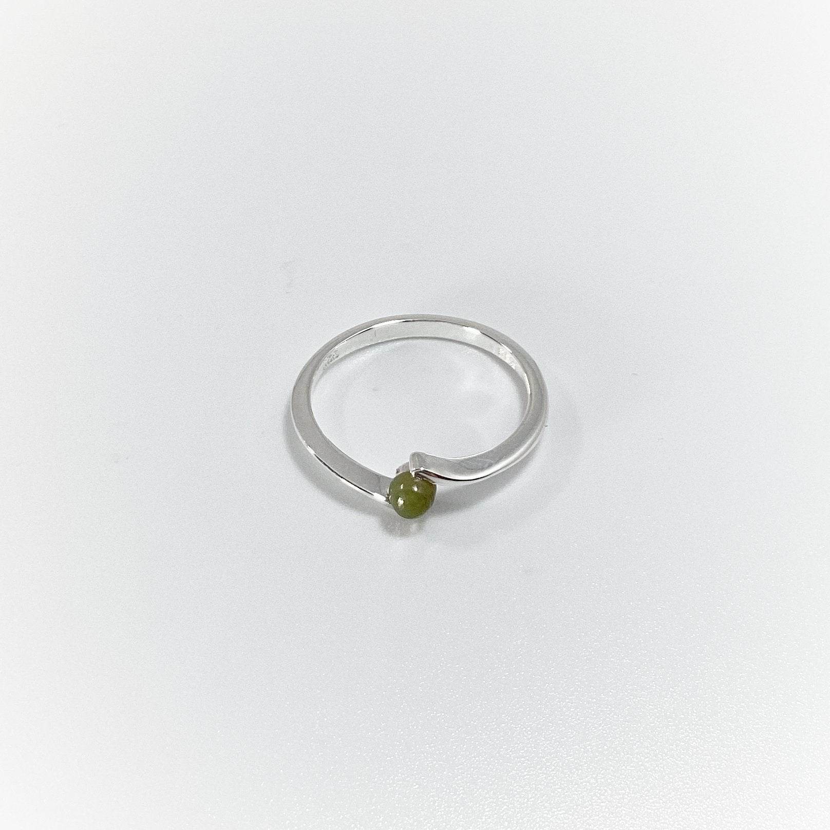 Canadian Jade Ring - Rocks and Gems Canada