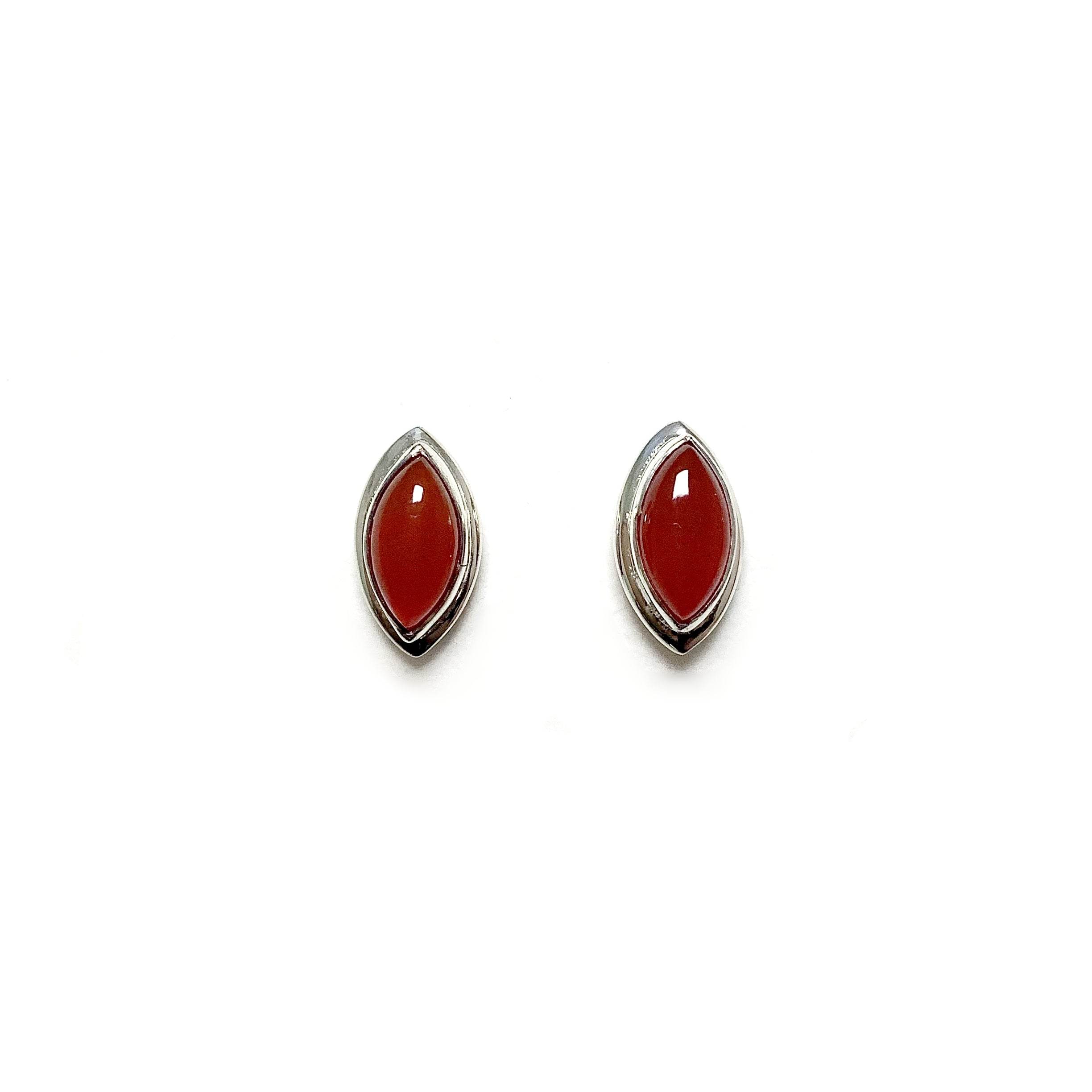 Carnelian Agate Stud Earrings - Rocks and Gems Canada