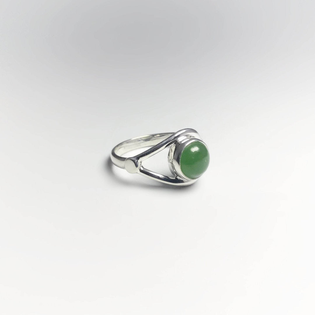 Canadian Jade Ring - Rocks and Gems Canada